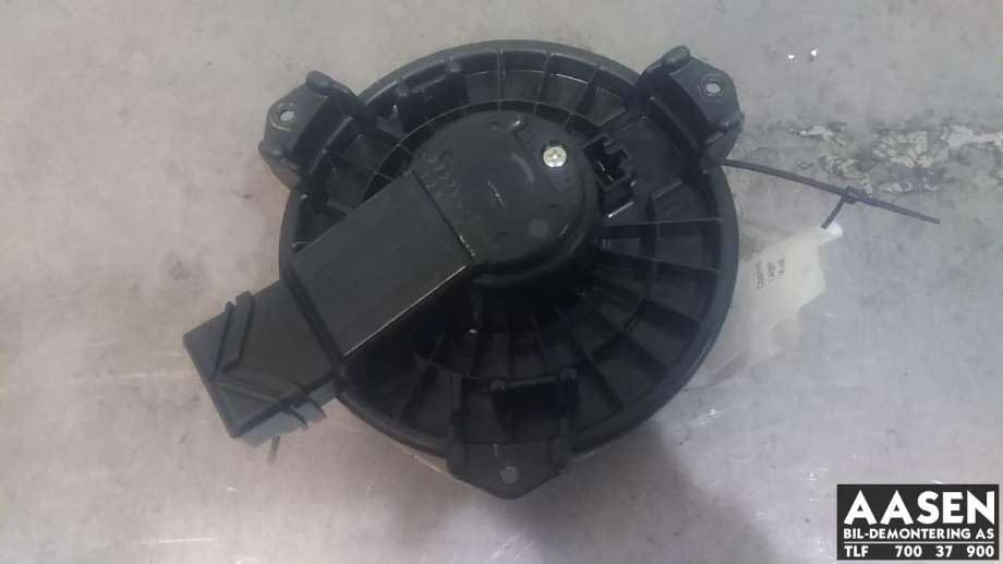 Varmeapparat motor til Toyota Urban Cruiser, 2009-2014  (DENSO|272700-0540)