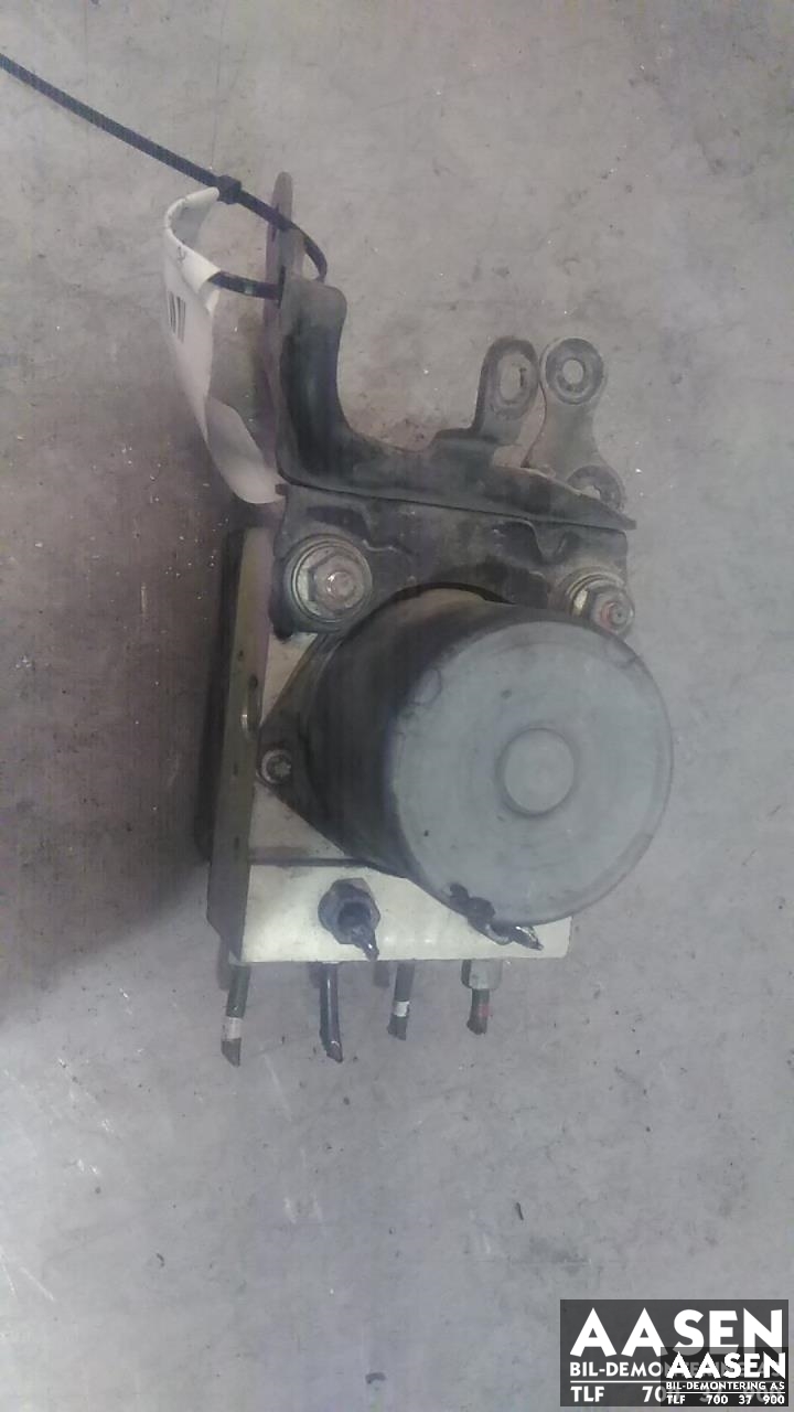 ABS sentral til Toyota Avensis 2009-2015 (Type III, Fase 1) (BOSCH|44540-05070|)