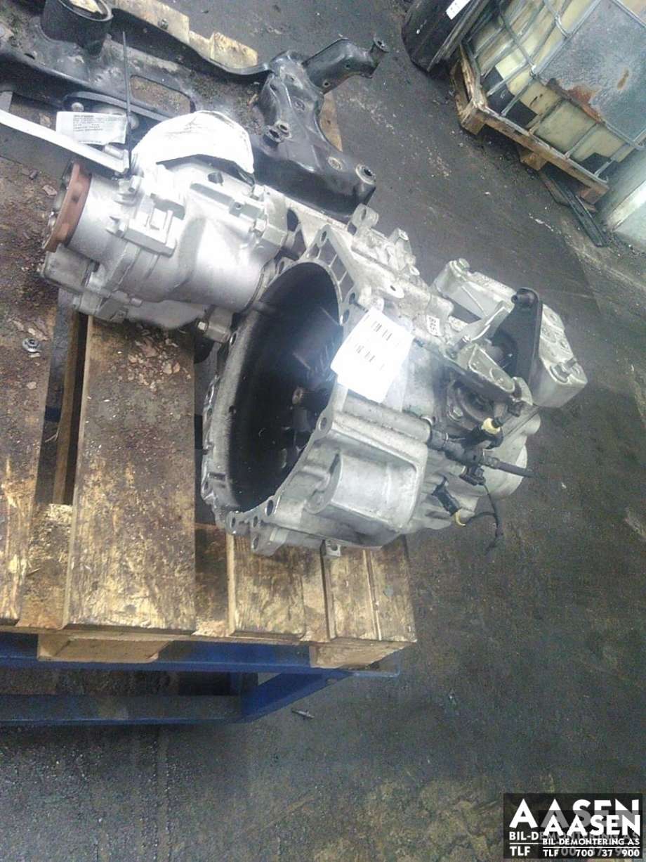 Girkasse 4WD hovedkasse til VW Caddy 2015-2020 (Type III, Fase 3) (02Q 300 051 S|02Q 300 051 SX|)