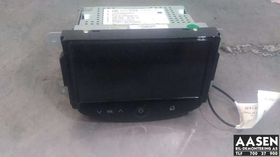Bilstereo til Chevrolet Trax, 2013-2014  (95333729)