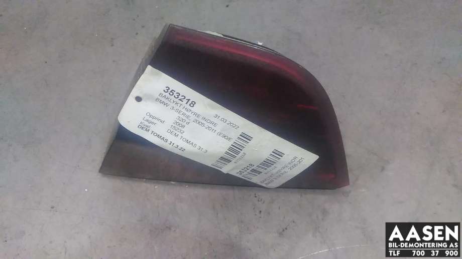 Baklykt høyre indre til BMW 3-Serie, 2005-2011 (E90/E91/E92/E93) (E90/E91/E92/E93) (63 21 4 871 734)