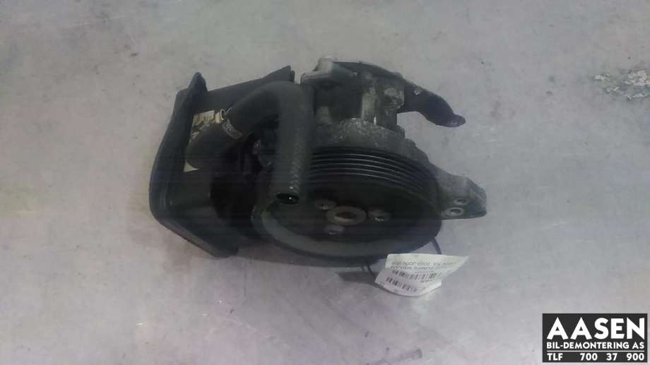 Servo pumpe mekanisk til BMW X3 2003-2006 (Fase 1) (E83) (E83) (ZF|32 41 3 450 765|)