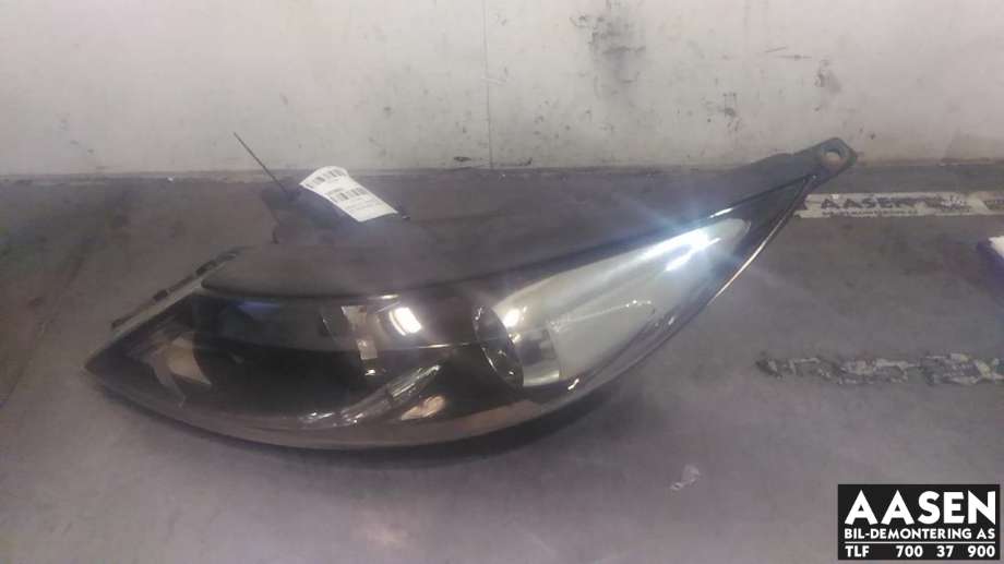 Frontlykt venstre xenon til Kia Sportage, 2010-2016 (Type III)  (92101 3U111)