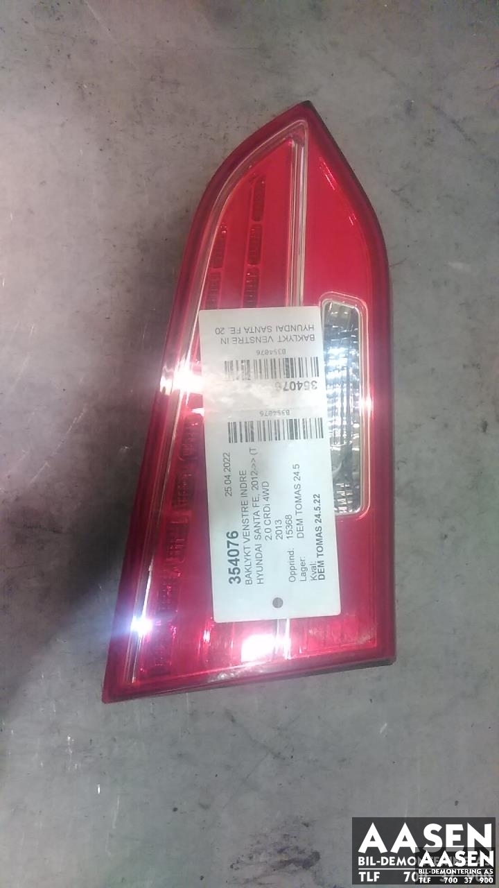 Baklykt venstre indre til Hyundai Santa Fe 2012-2020 (Type III) (92405 2W135|)