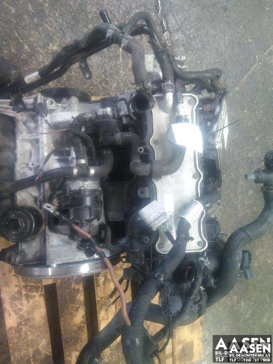 Motor hybrid bensin del til Audi A3 2012-2016 (Type III, Fase 1)  (CUKB|04E 100 033 L|)