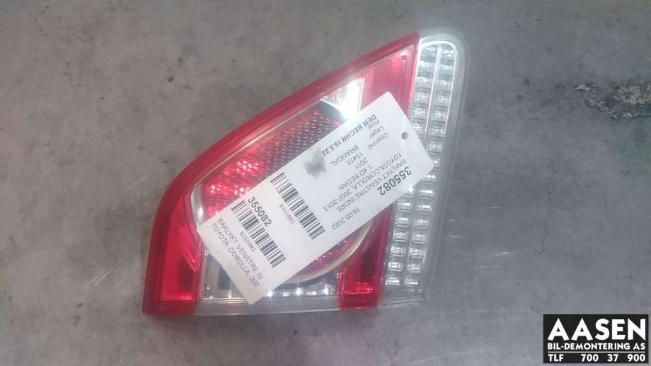 Baklykt venstre indre til Toyota Corolla, 2007-2013  