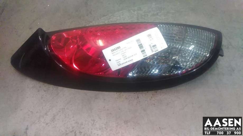 Baklykt venstre til Peugeot iOn 2011-2020 (6350 NC|16 090 956 80|)