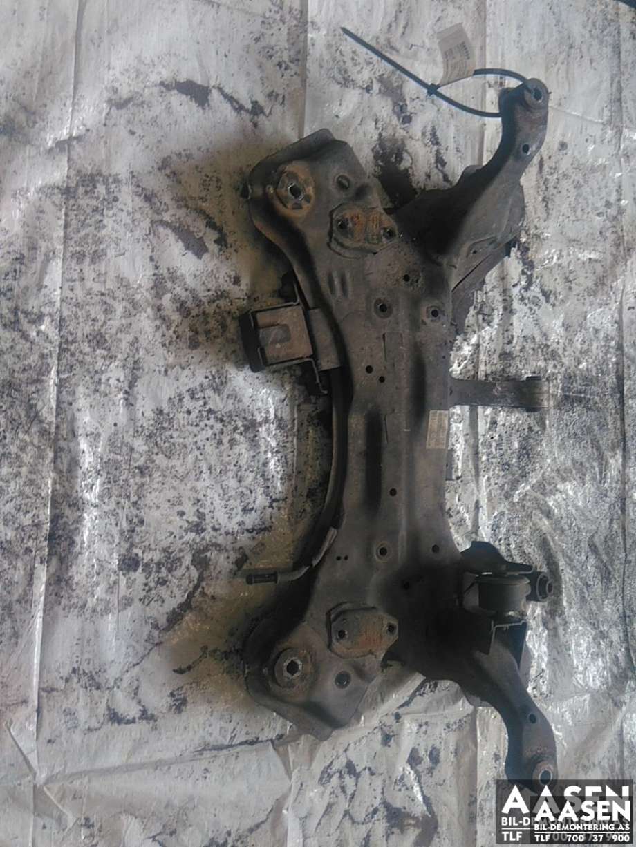 Travers foran hoved til Hyundai Santa Fe 2012-2020 (Type III)  (62405 2W300|)