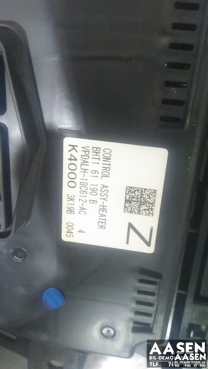 Varmeapparat betjening til Mazda 3 2013-2016 (Type III, Fase 1)  (BHT161190B|)