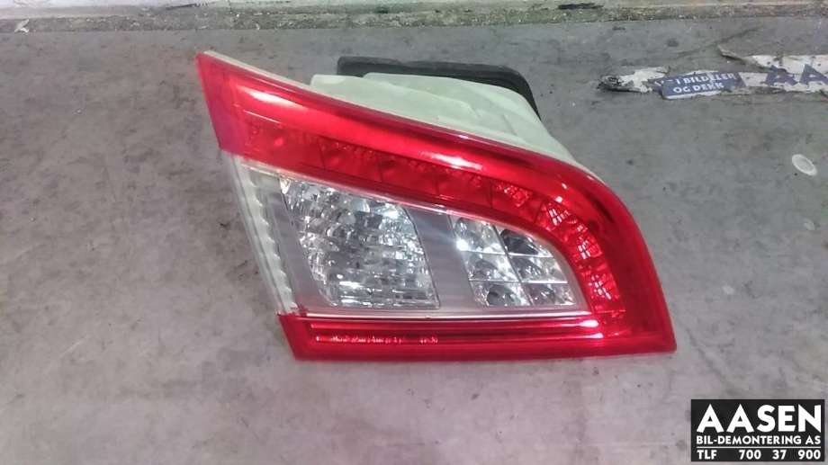 Baklykt venstre indre til Peugeot 508, 2011-2014 (Type I, Fase 1)  (6350 LZ)