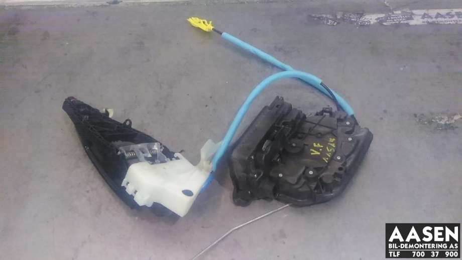 Låsekasse venstre foran til BMW 2-Serie, Active/Gran Tourer 2014-->> (F45/F46) (F45/F46) (51 21 7 281 931|)