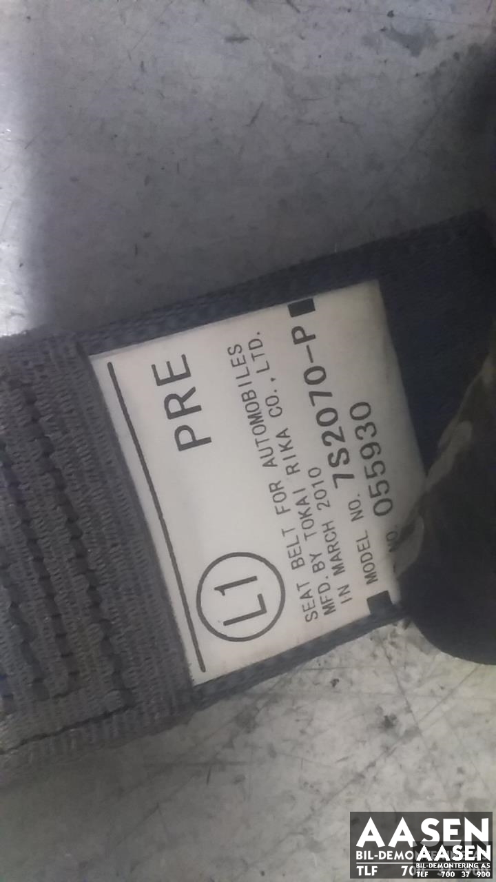 Sikkerhetsbelte foran venstre til Toyota Prius 2009-2016 (Type III) (COMBI) (COMBI) (7322047110B0|7322047115B0|)