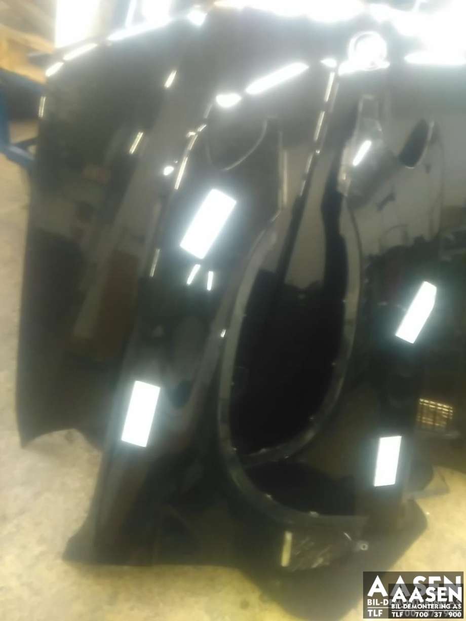 Skjerm høyre foran til BMW X5, 2000-2006 (E53) (E53) (41 35 7 000 386)