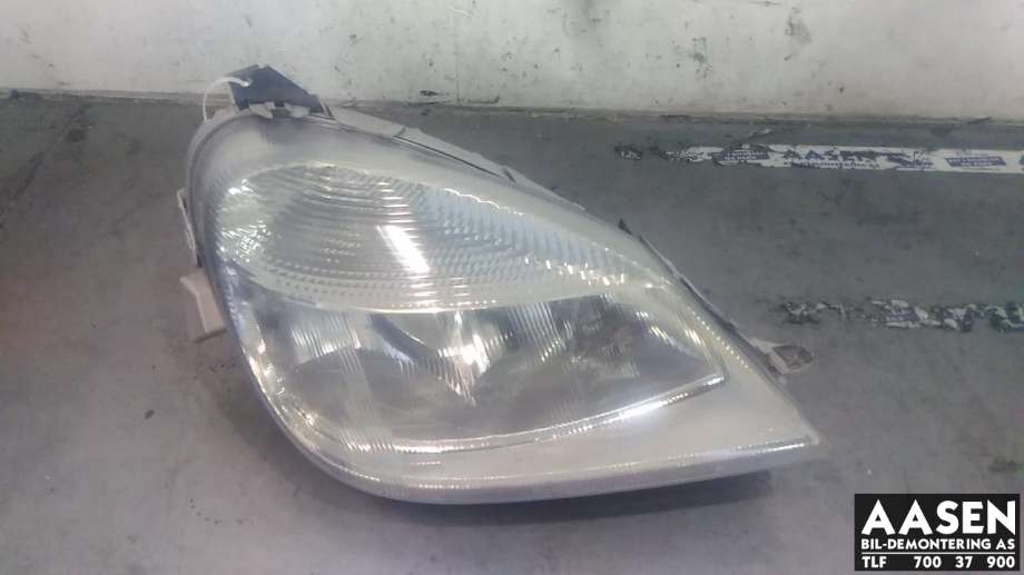 Frontlykt høyre halogen til Mercedes Vaneo 2002-2005 (W414) (W414) (AL|A 414 820 01 61|)