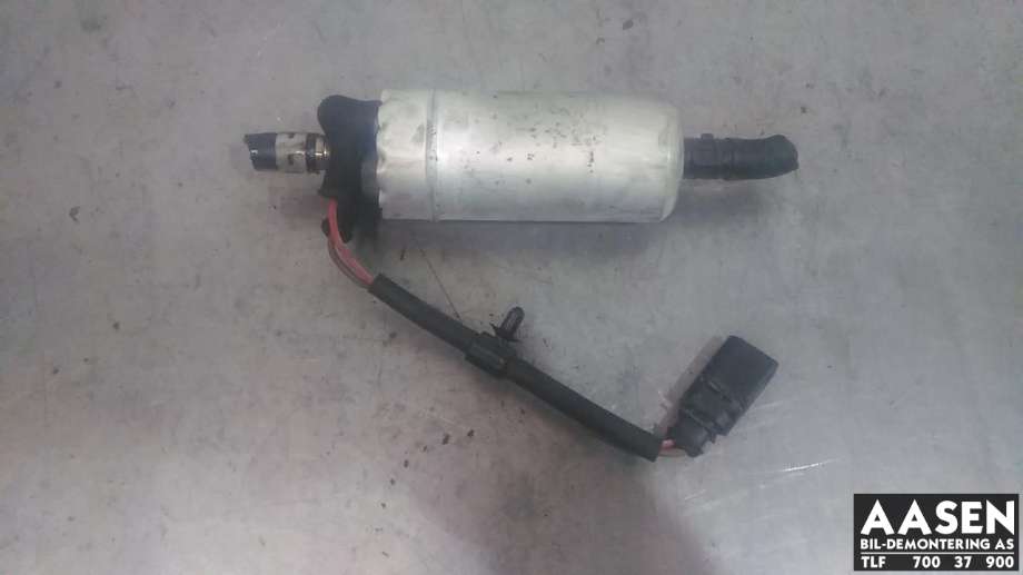 Dieselpumpe fødepumpe til VW Caddy 2010-2015 (Type III, Fase 2) (BOSCH|1K0 906 089 A|)