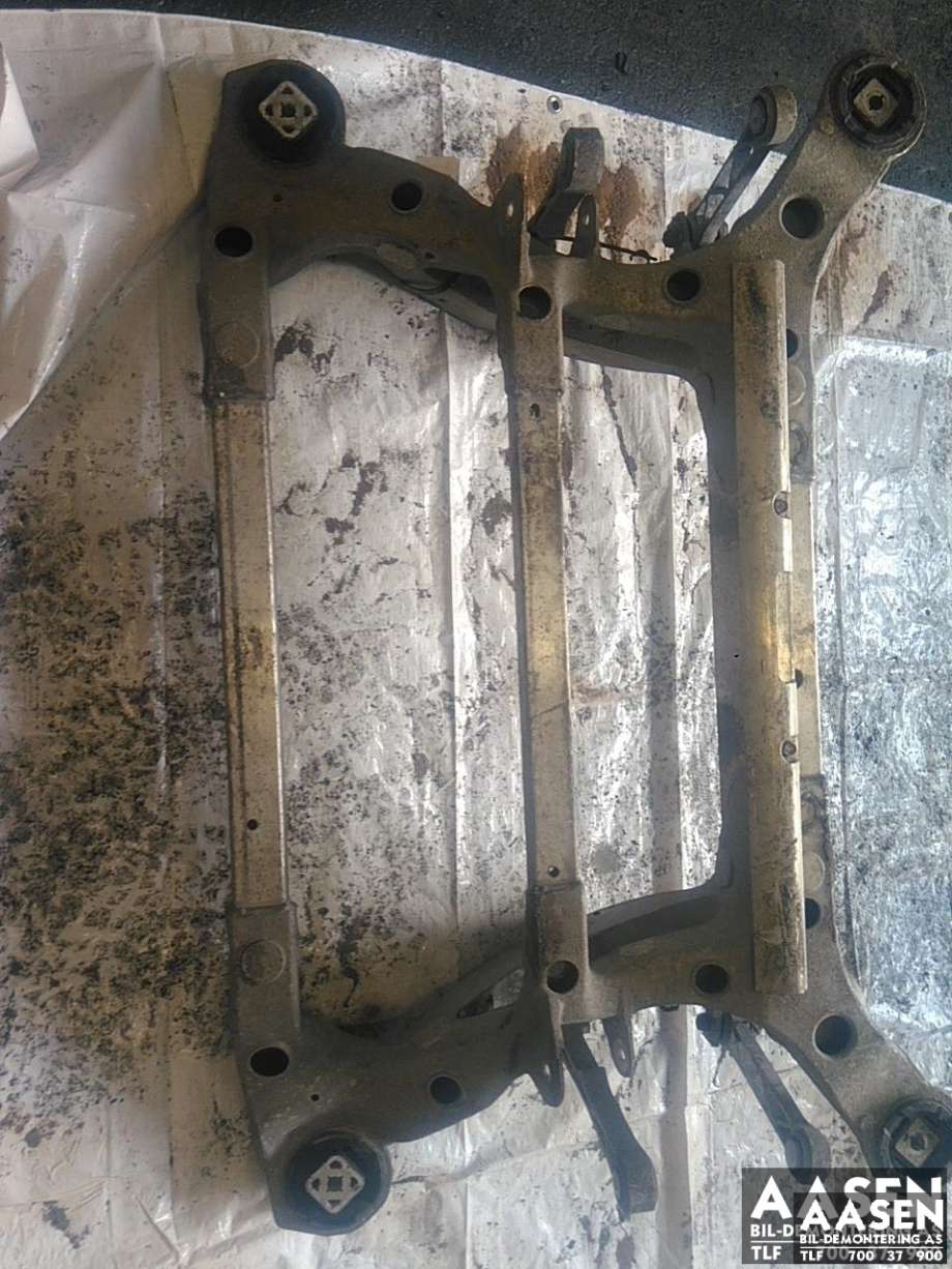Travers bak til Tesla Model S 2013-2016 (Fase 1)  (6007012-00-F|)