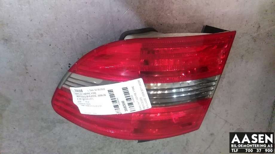 Baklykt høyre ytre til Mercedes B-Klasse 2008-2011 (Fase 2) (W245) (W245) (A 169 820 24 64|A 169 820 26 64|)