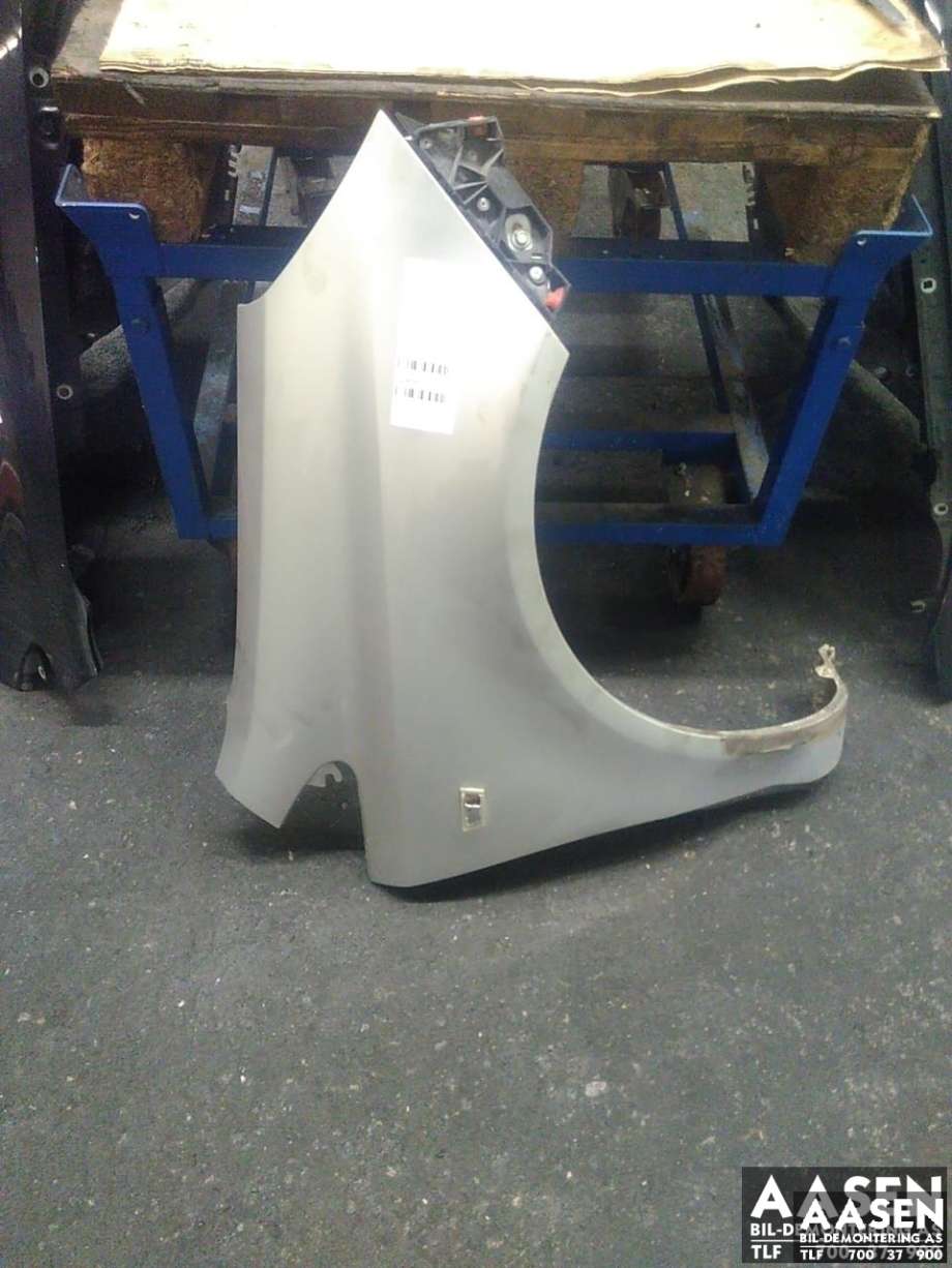 Skjerm høyre foran til Opel Corsa D 2006-2014 (93189644|)