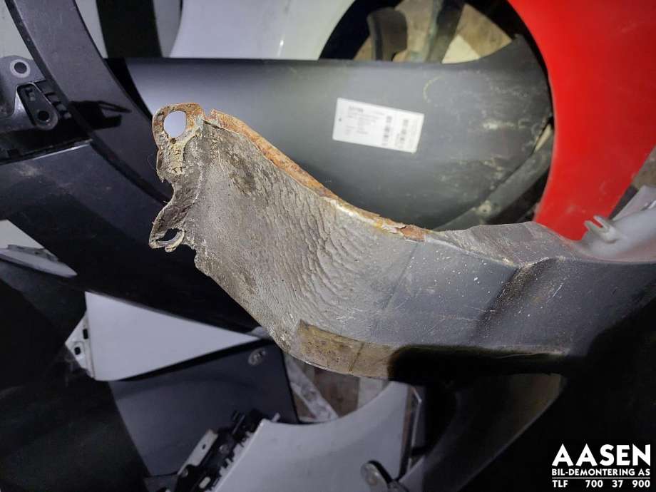 Skjerm høyre foran til Opel Corsa D 2006-2014 (93189644|)