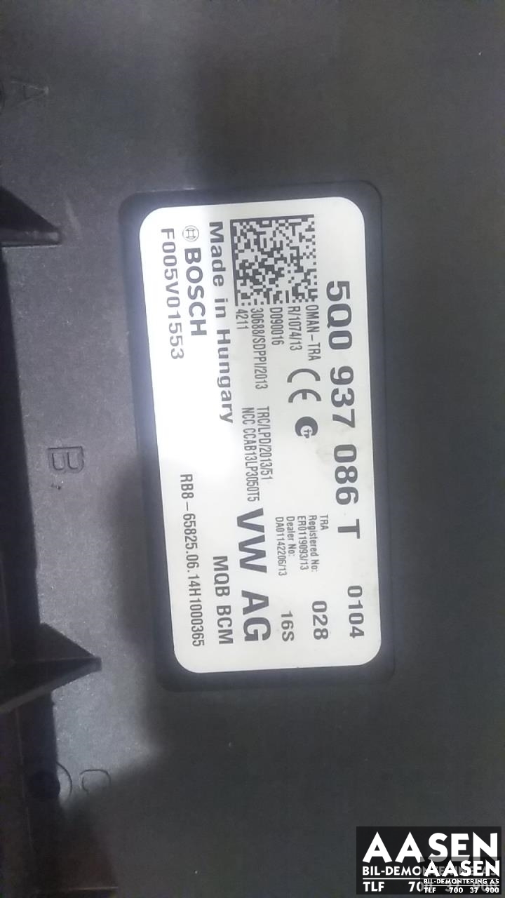 Styreenhet comfort (BCM) til Škoda Octavia 2013-2016 (Type III, Fase 1)  (BOSCH|5Q0937086T|)