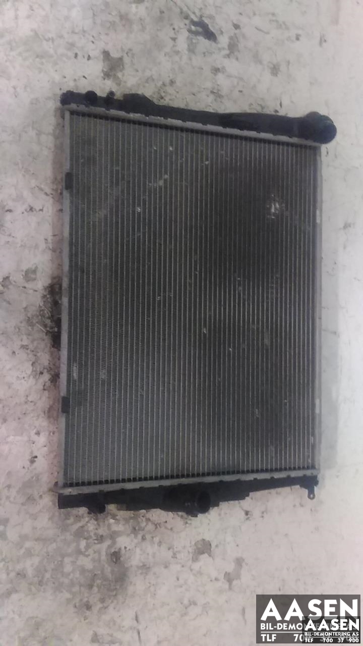 Radiator (automat gir) til BMW 1-Serie 2004-2011 (E81/E82/E87/E88) (E81/E82/E87/E88) (17 11 7 564 654|)
