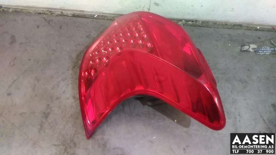 Baklykt høyre ytre til Peugeot 3008, 2009-2016 (Type I)  (98 055 104 80)