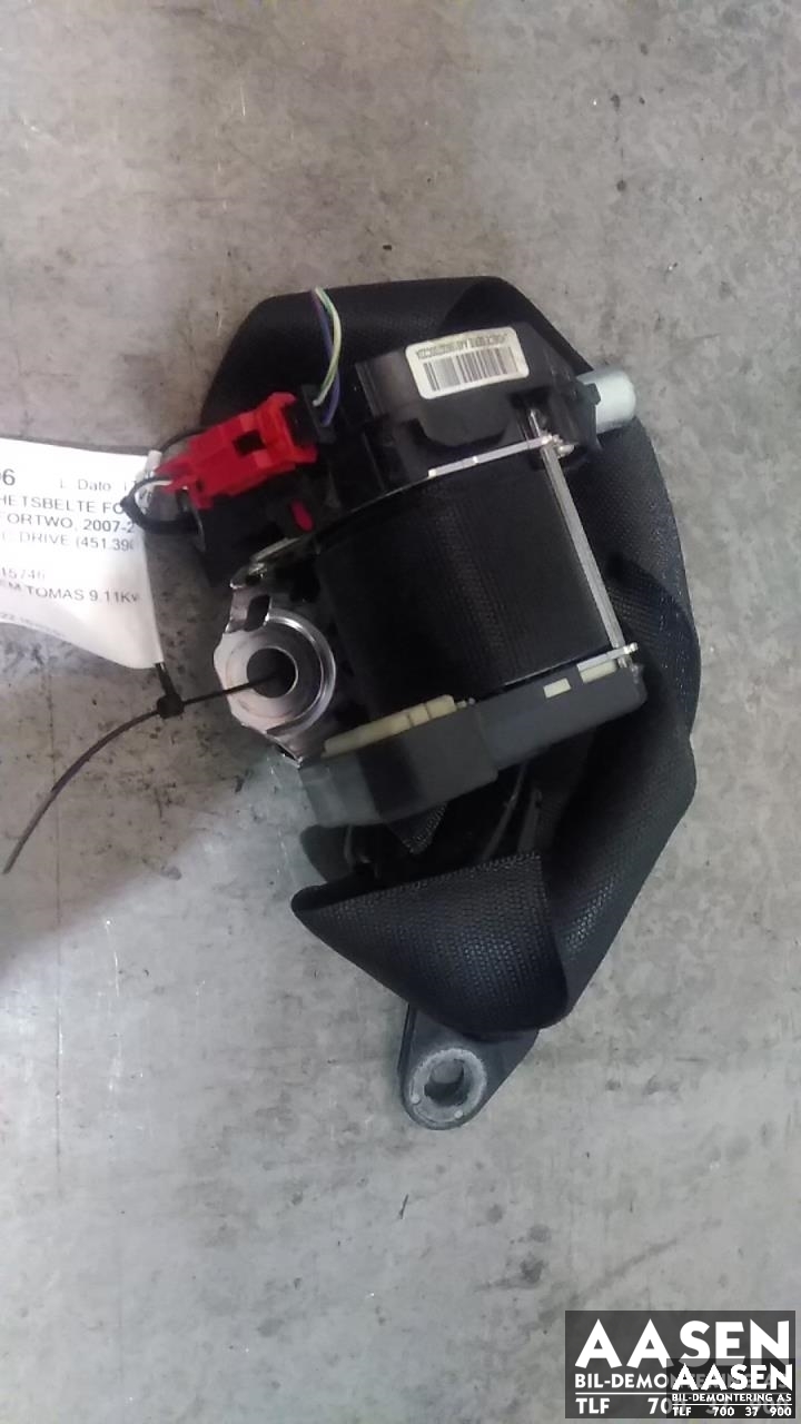 Sikkerhetsbelte foran venstre til Smart Fortwo, 2007-2014 (Type II) (W451) (W451) (A 451 860 08 00)