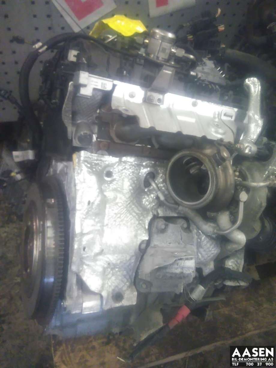 Motor hybrid bensin del til BMW 3-Serie, 2012-2018 (F30/F31/F34) (F30/F31/F34) (B48B20A,GC1P25A|11 00 2 455 345)