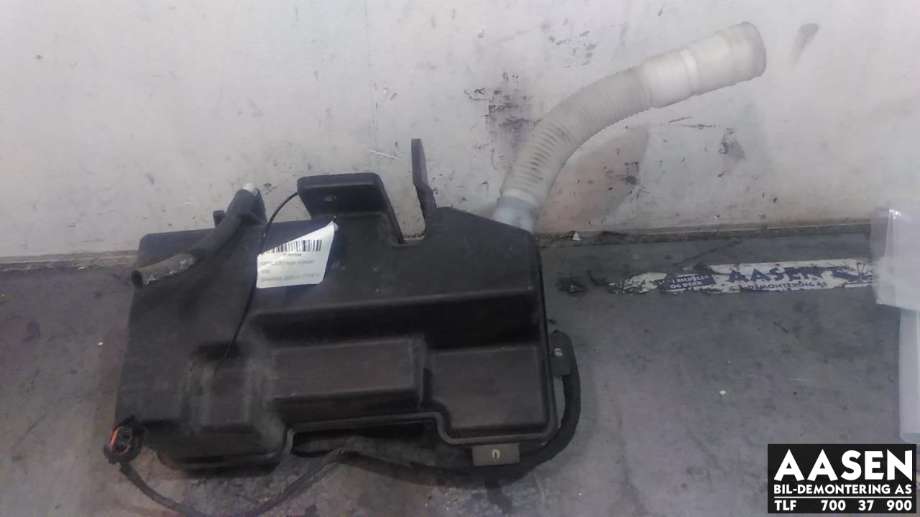 Spylertank foran til VW Sharan 2010-->> (Type II) (5N0 955 453 B|)