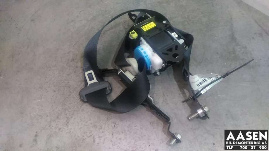 Sikkerhetsbelte foran høyre til Mazda CX-5, 2012-2017 (Type I)  (TK-AH2-EH939)