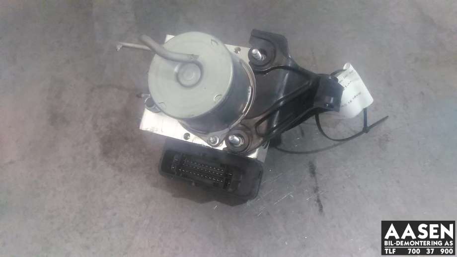 ABS sentral til Tesla Model Y 2021-2024 (Type I) (BOSCH|1044746-00-A|)