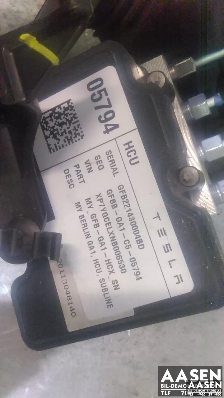 ABS sentral til Tesla Model Y 2021-2024 (Type I) (BOSCH|1044746-00-A|)