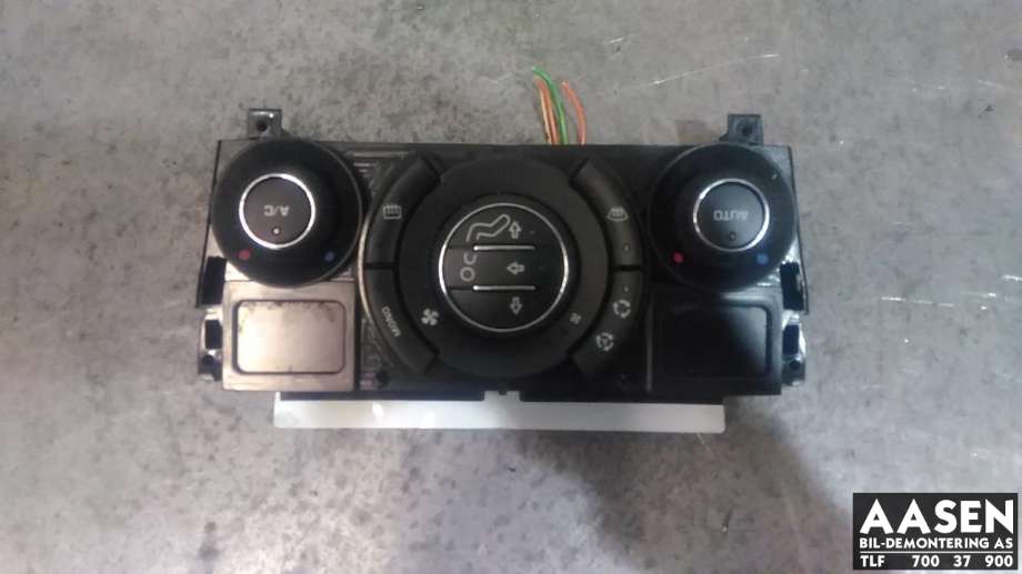 Varmeapparat betjening til Peugeot 3008 2009-2016 (Type I) (BEHR|6452 W5|)