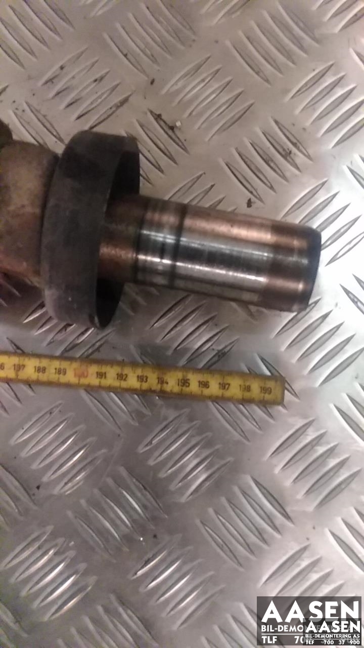 Mellomaksel bakre til Toyota Hiace 2001-2006 (Fase 2)  (37100-26380|)