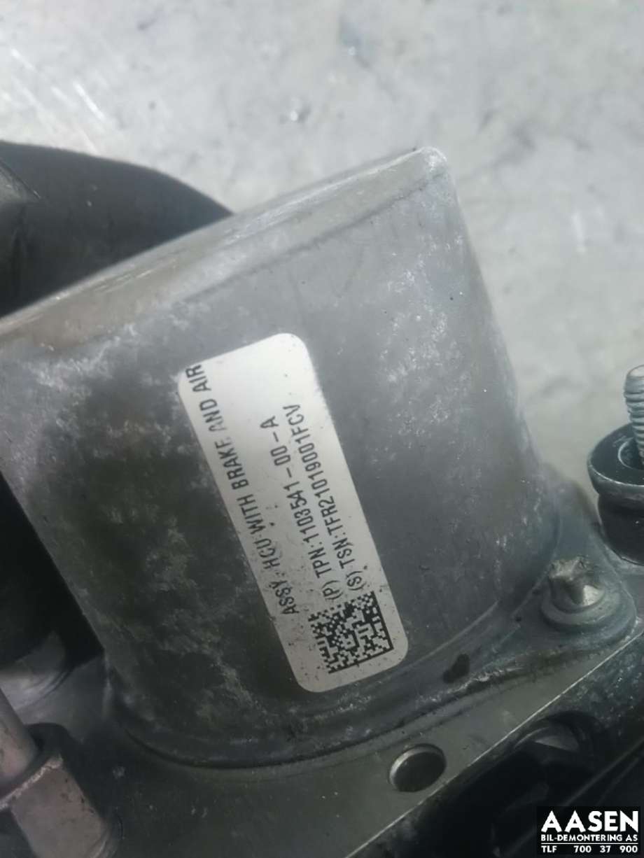 ABS sentral til Tesla Model 3 2018-2023 (Fase 1)  (1044746-00-A|)
