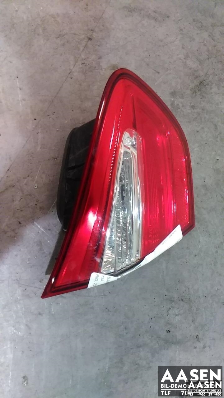 Baklykt venstre indre til Kia Rio, 2011-2017 Type III  (92403 1W200)