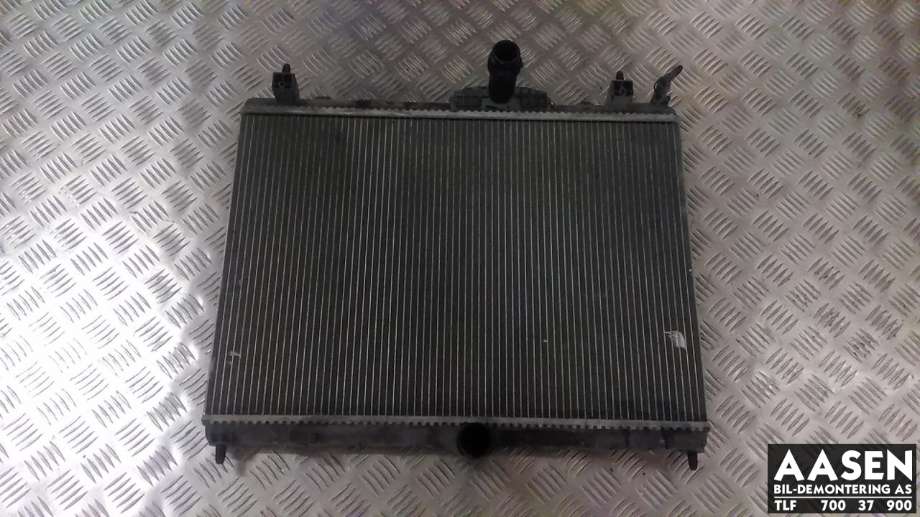 Radiator (manuell gir) til Peugeot 508, 2014-2018 (Type I, Fase 2) (98 012 539 80)