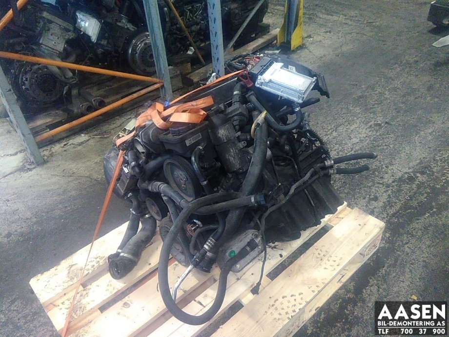Motor diesel til BMW 5-Serie 2003-2010 (E60/E61) (E60/E61) (256D2|11 00 7 789 800|11 00 7 789 801|)