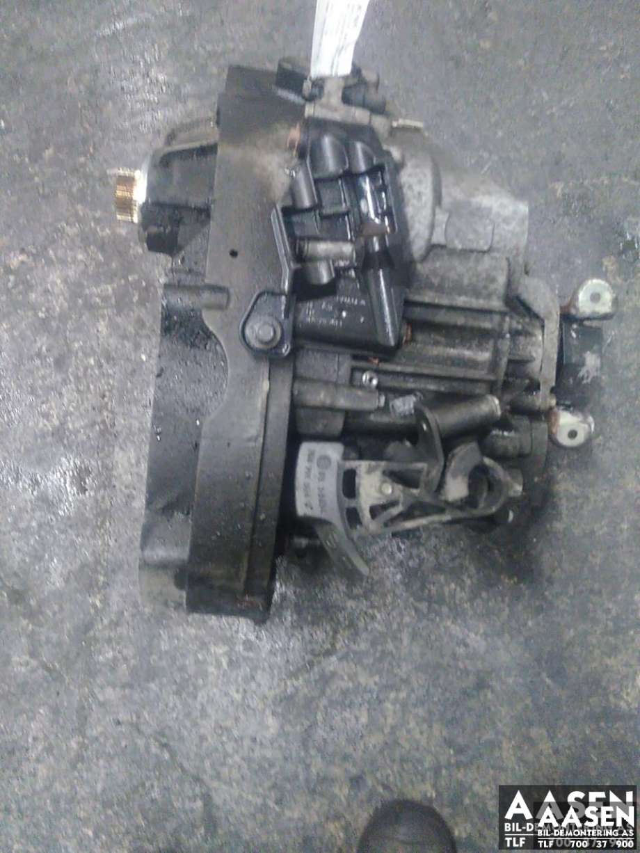 Girkasse 4WD hovedkasse til VW Transporter / Caravelle 2003-2009 (Fase 1) (T5) (T5) (0A5 300 011 PX|)
