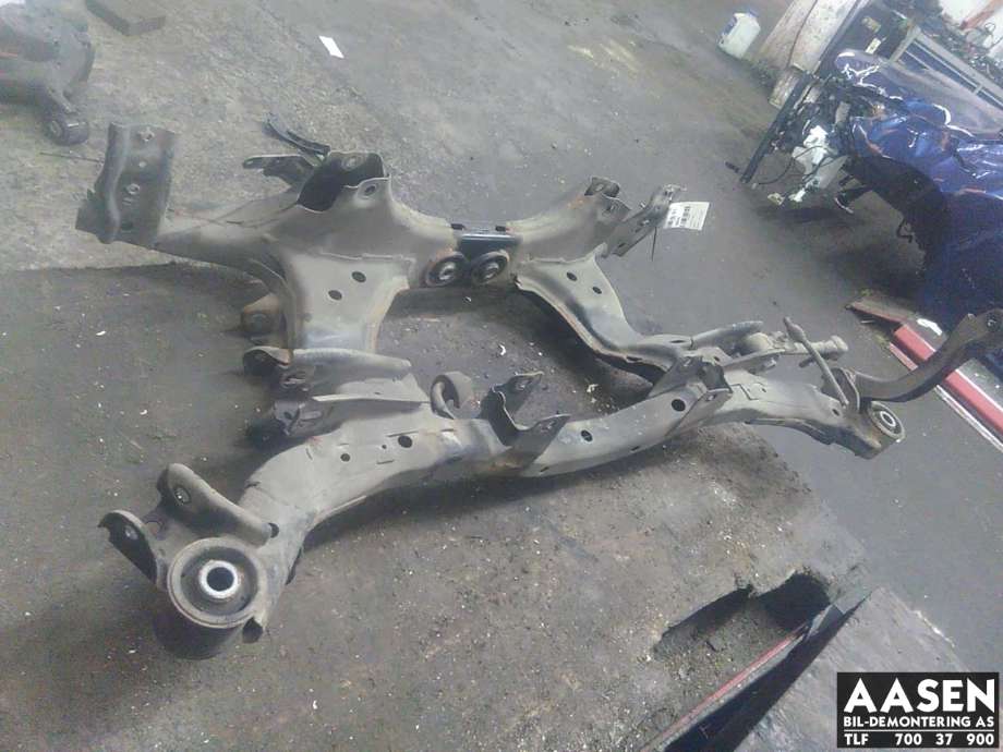 Travers bak til Subaru Levorg 2015-2019  (20152VA010|)