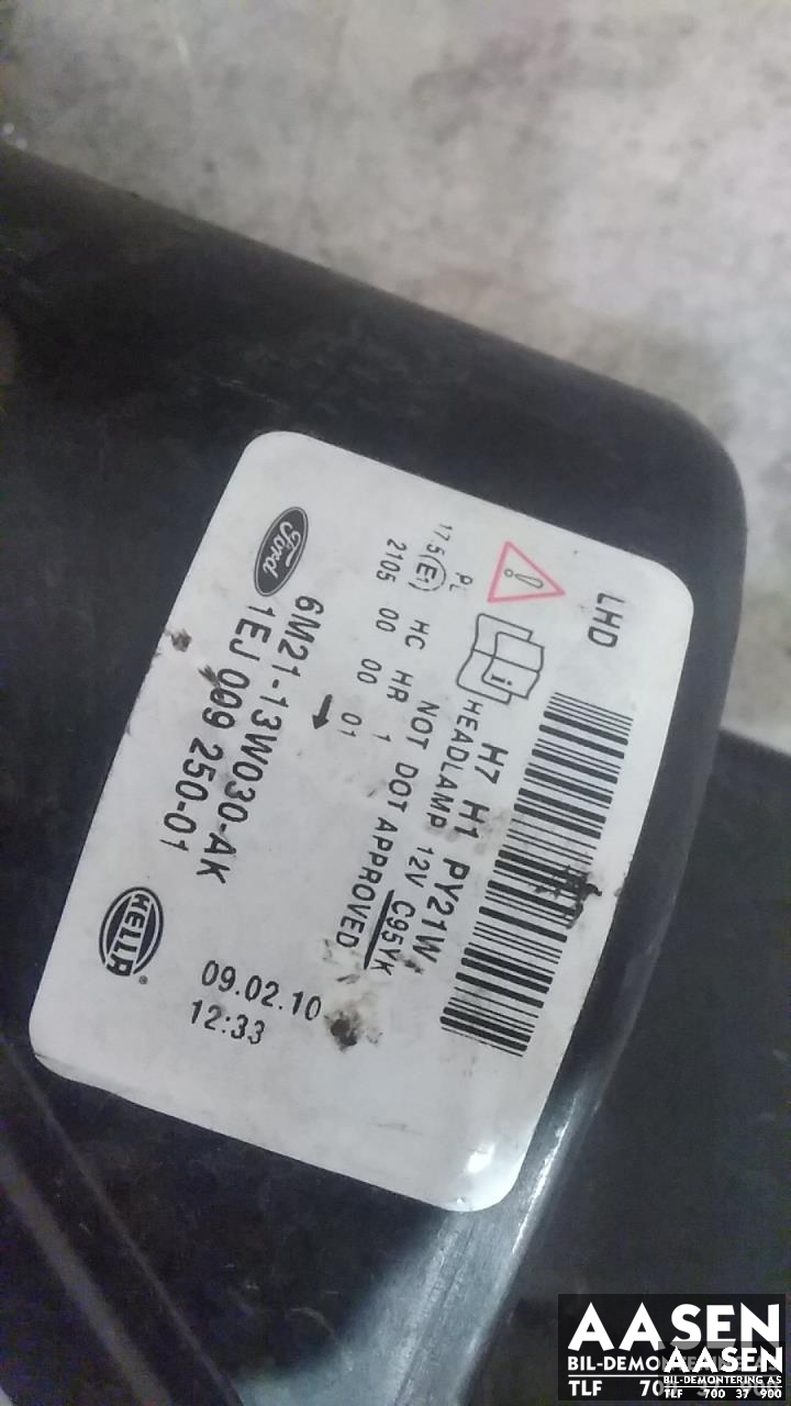 Frontlykt venstre halogen til Ford S-Max 2006-2010 (Type I, Fase 1)  (HELLA|1791506|)