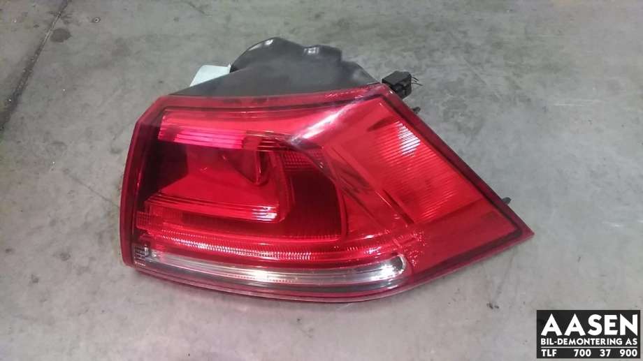 Baklykt høyre ytre til VW Golf VII, 2012-2017 (Fase 1) (5G0 945 096 M)