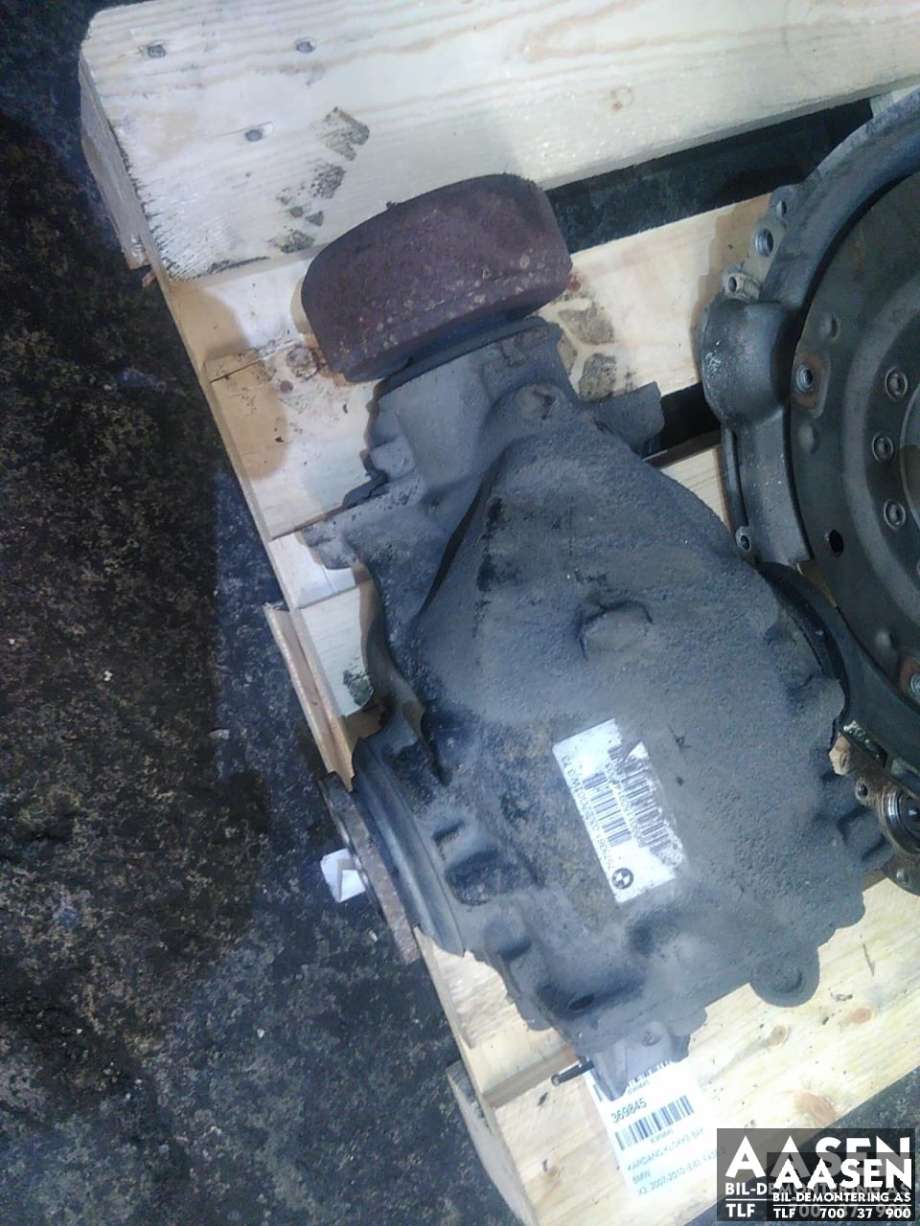 Kardang klokke bak til BMW X3 2007-2010 (Fase 2) (E83) (E83) (33 10 7 575 382|)