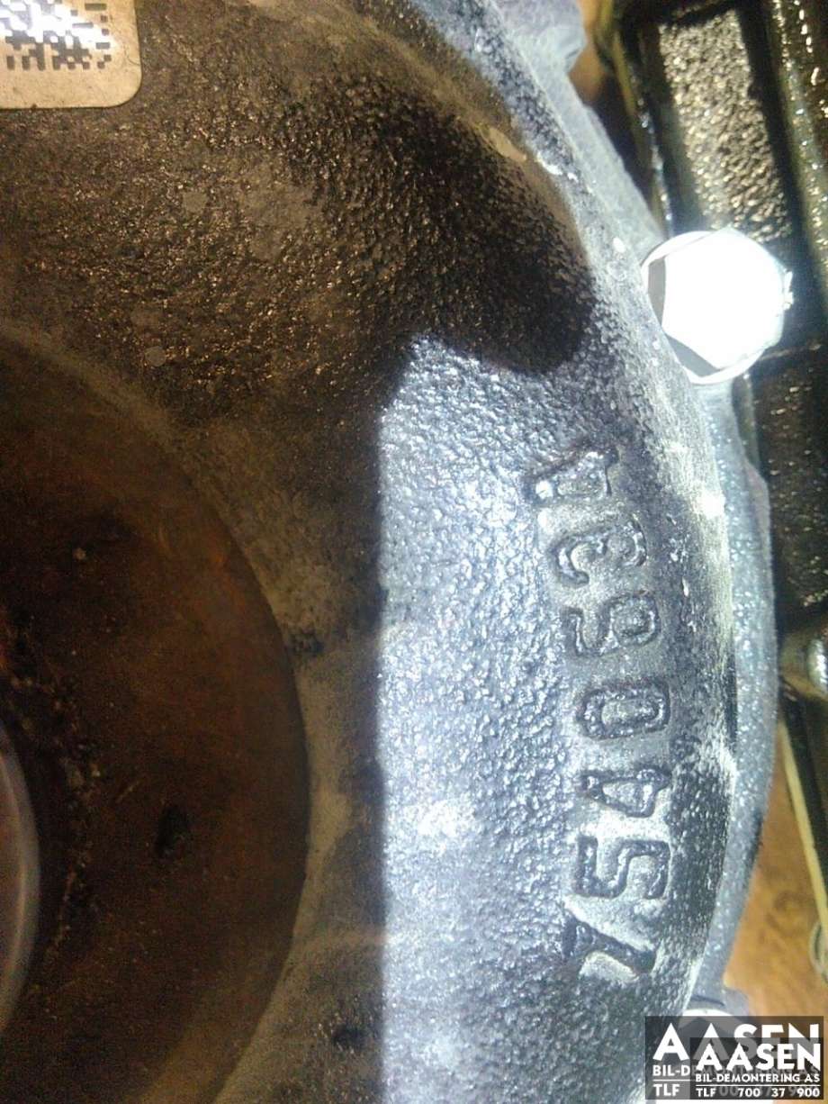Kardang klokke foran til BMW X3 2007-2010 (Fase 2) (E83) (E83) (31 50 7 606 203|)