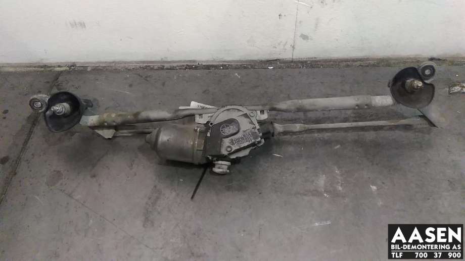 Viskermotor frontrute komplett m/overføring til Toyota Hilux 2006-2011 (85110-0K061|)