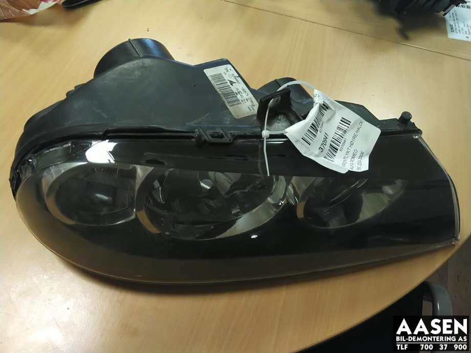 Frontlykt høyre halogen til Alfa Romeo 156 2004-2006
