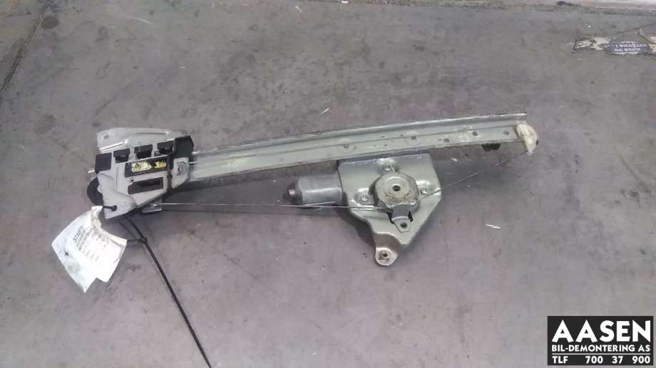 Ruteheis venstre bak til Mitsubishi Pajero 2000-2006 (Type III) (MN167277|MR989948|)