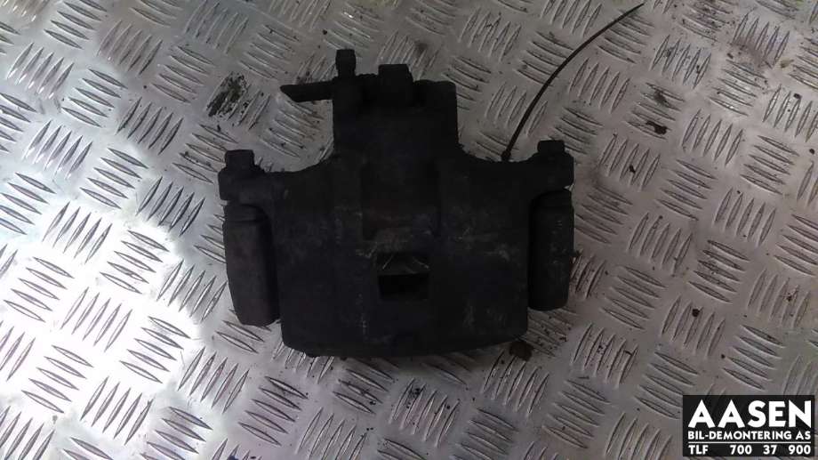 Bremsecaliper høyre foran til Mitsubishi ASX, 2010-2019  (4605A862)