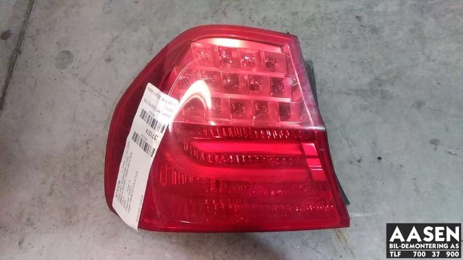 Baklykt venstre ytre til BMW 3-Serie, 2005-2011 (E90/E91/E92/E93) (E90/E91/E92/E93) (63 21 4 871 731)