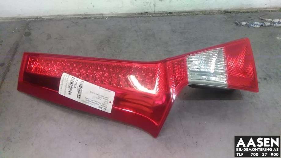 Baklykt venstre indre til Volvo V70 2007-2013 (Type III, Fase 1) (31395068|)